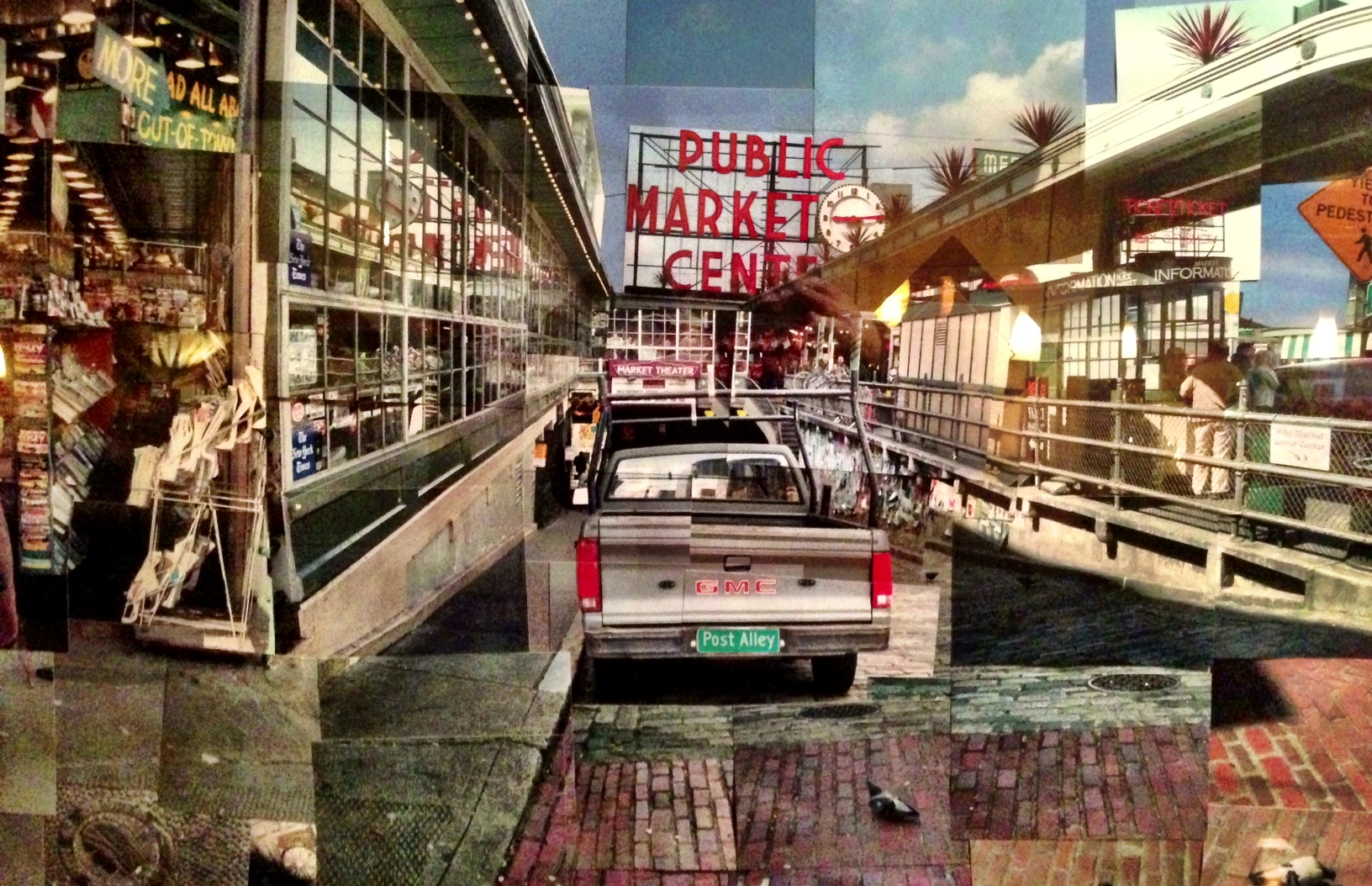 Detail of our 2nd floor bar landing "photo-art", shot by our friend John at the entrance to the market!